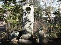 蓑虫庵
