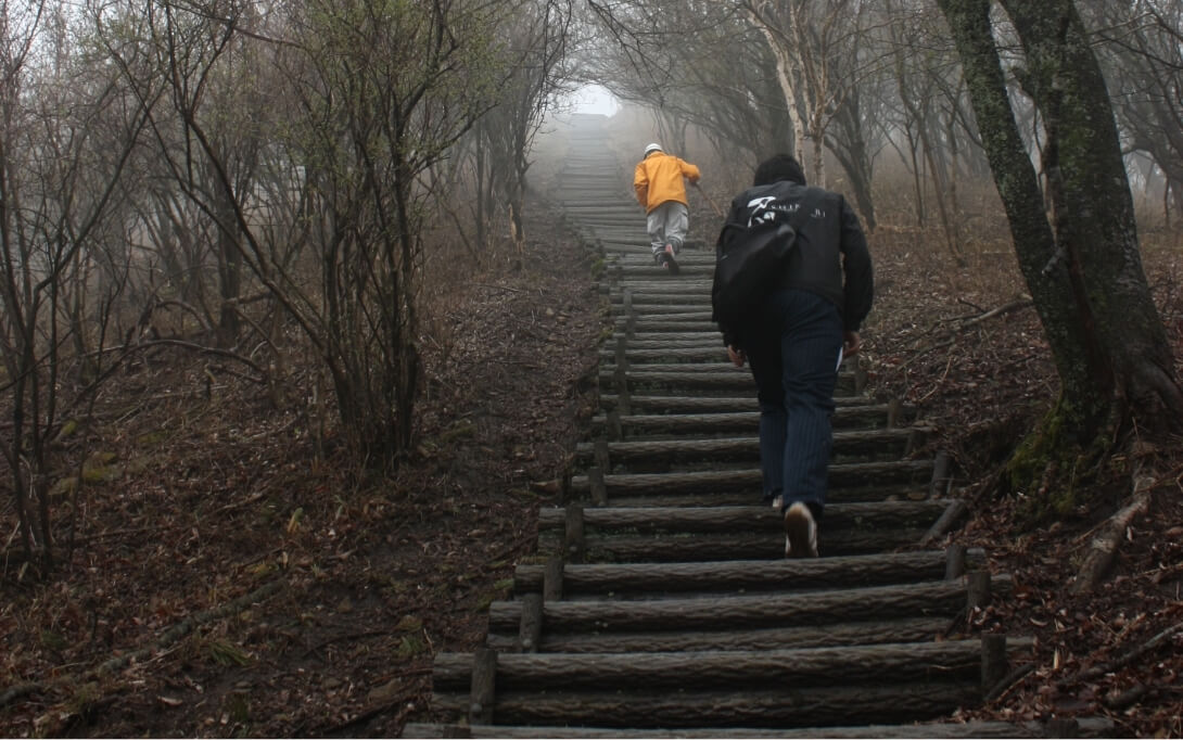 ストイックな山道を登った先の絶景